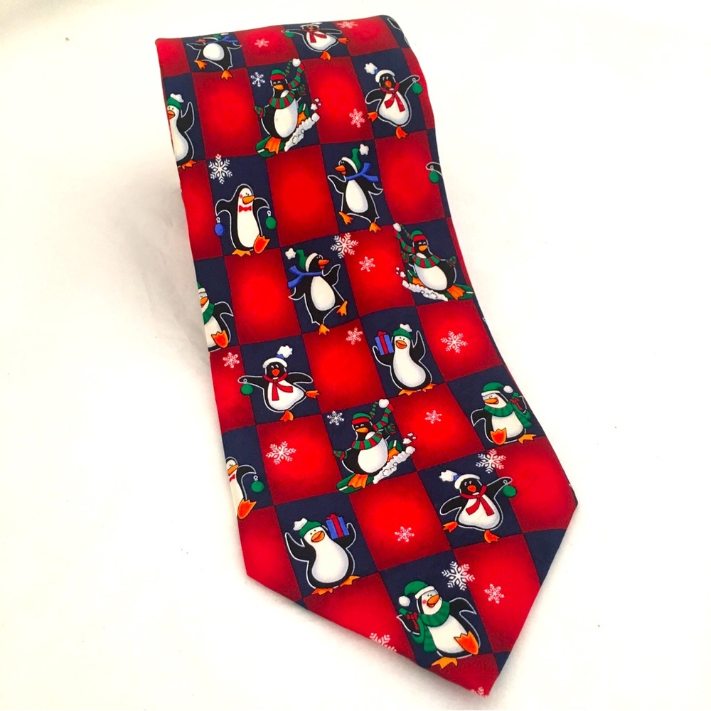 Hallmark Christmas Men Silk Tie Penguins Snowflakes Candy Cane Holiday Party